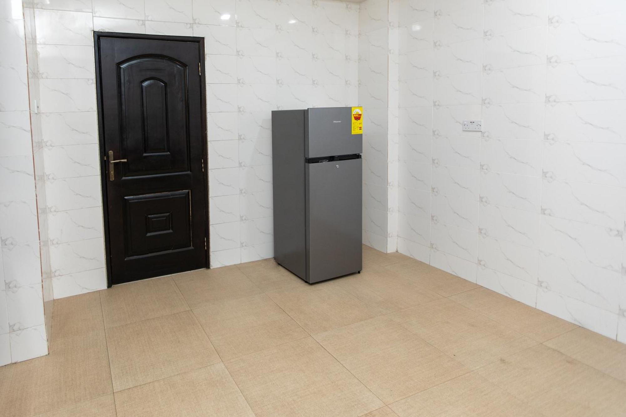 Washington Apartments - Just 25Mins Drive From The Airport Kwashieman Luaran gambar